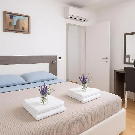 Appartement Sunny 1221