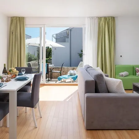 Sunny 1221 Appartement *